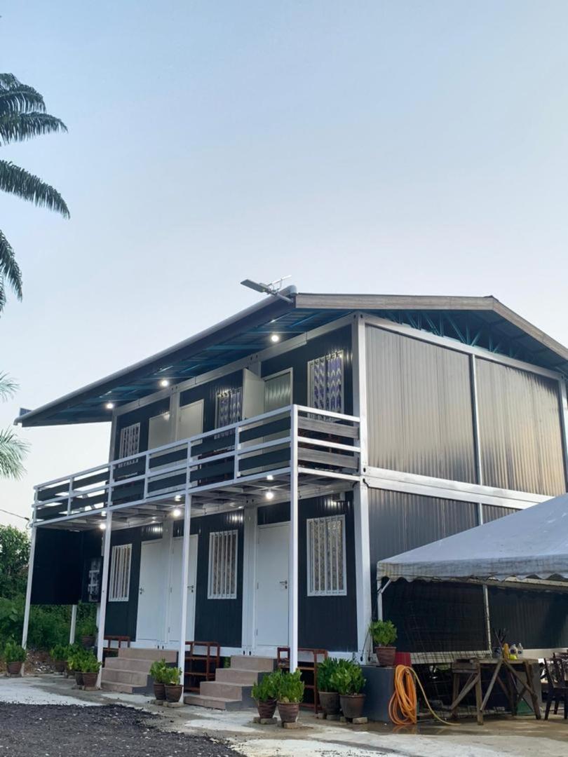 Farhani Cabin Stay Kampong Batu Lima Buitenkant foto